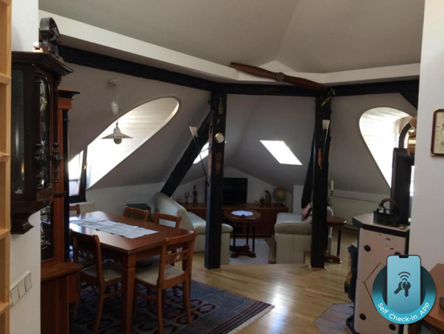 Apartment Loft Λιουμπλιάνα Εξωτερικό φωτογραφία